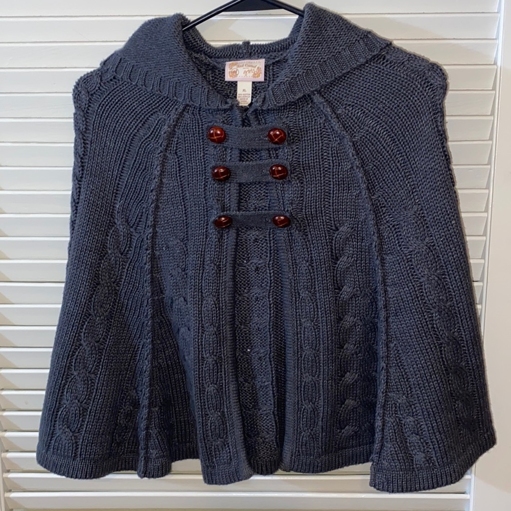 Red Camel cable sweater poncho with hood Girls 14